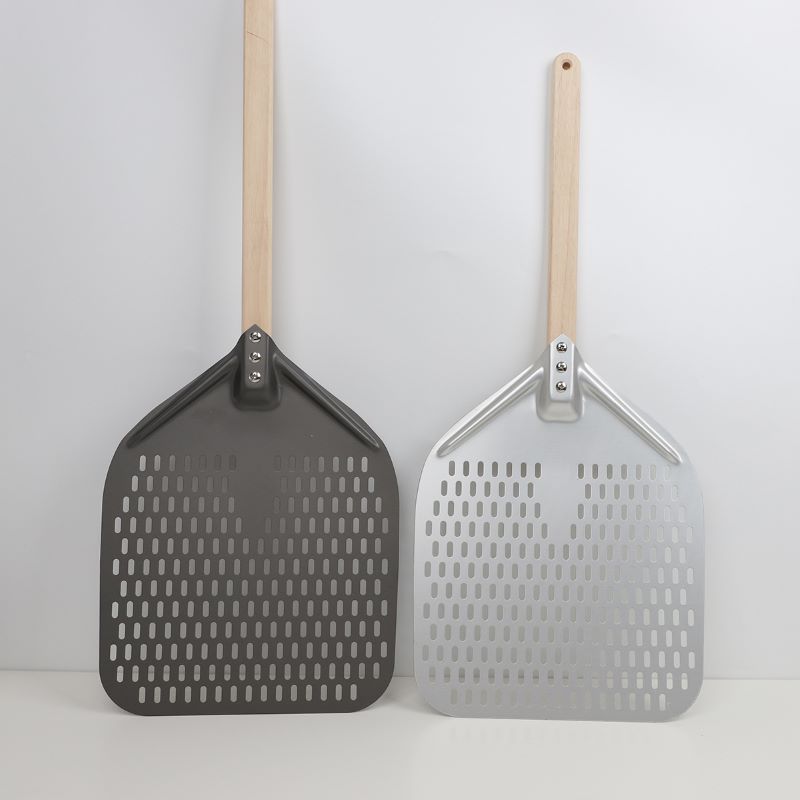 Puulahva kova anodisoitu 8 tuuman 10 tuuman rei\'itetty alumiinipizzakuoripizza -lapio pizza spatula pizza Turner